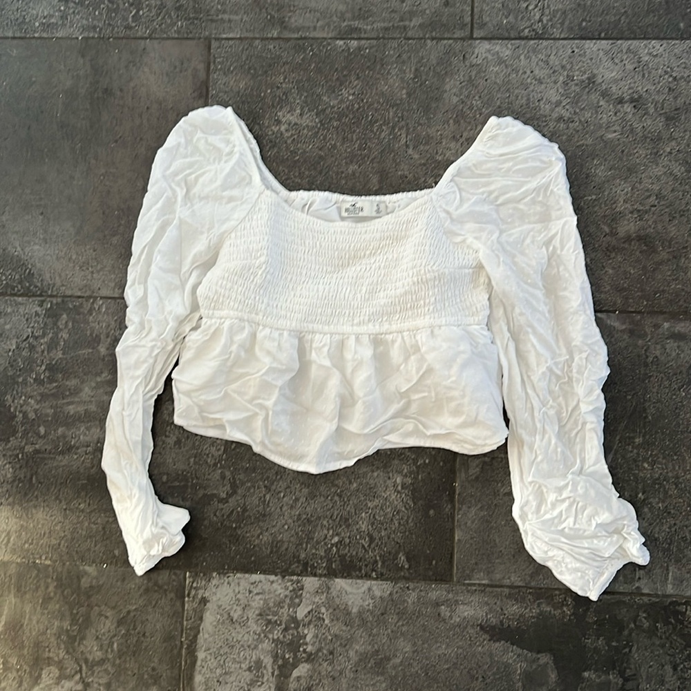 Women’s white crop top